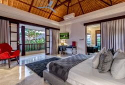 Seminyak Bali Villas - Villa Nilaya - Interior Bedroom & Balcony