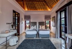 Seminyak Bali Villas - Villa Nilaya - Interior Twin bed Bedroom