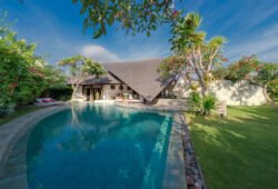 Seminyak Bali Villas The Layar 3 bedrooms