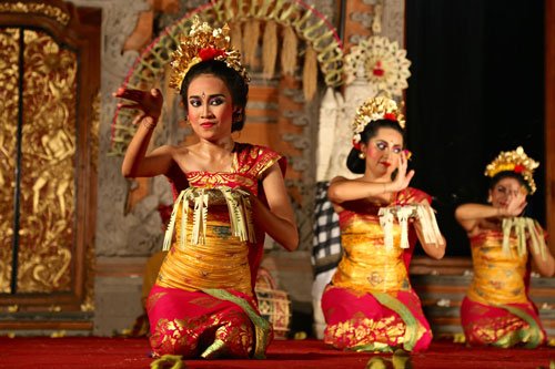 BalineseDancers1